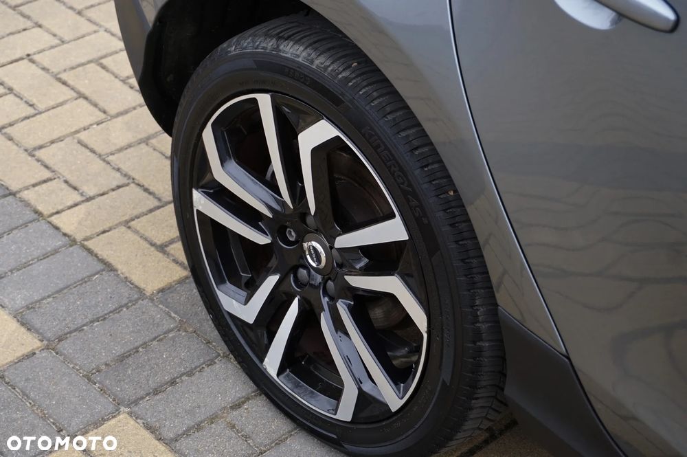 Volvo V40 Cross Country D2 Momentum - 12