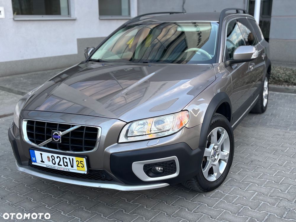 Volvo XC 70 D5 AWD Summum - 2