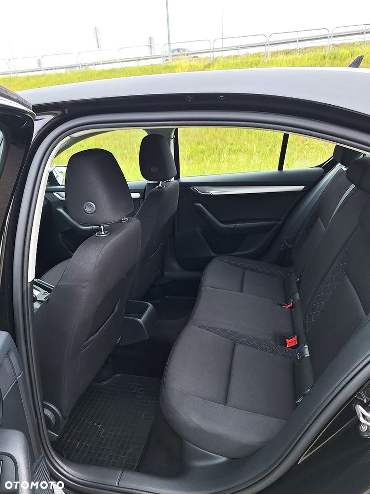 Skoda Octavia 1.6 TDI Ambition - 9