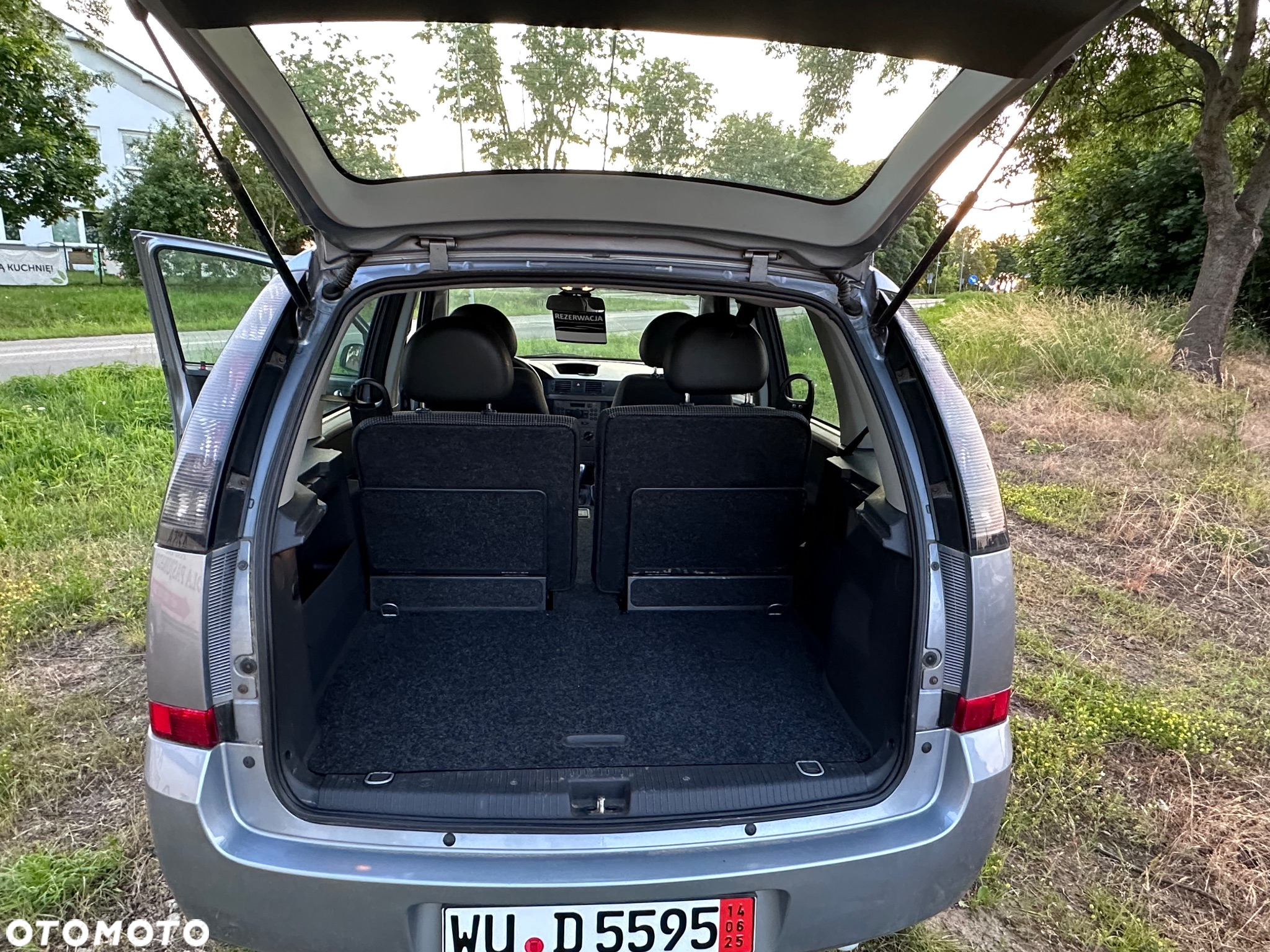 Opel Meriva 1.6 Essentia MTA - 11