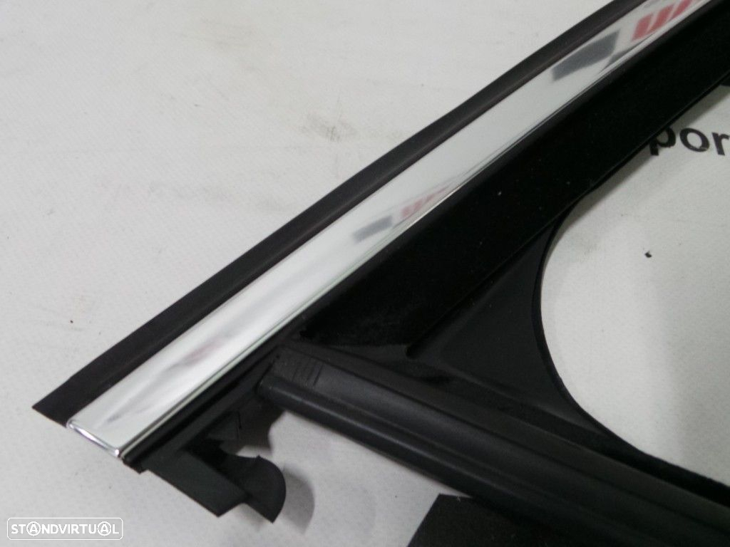Friso da porta Direito/Frente Seminovo/ Original BMW X5 51317289632 - 2