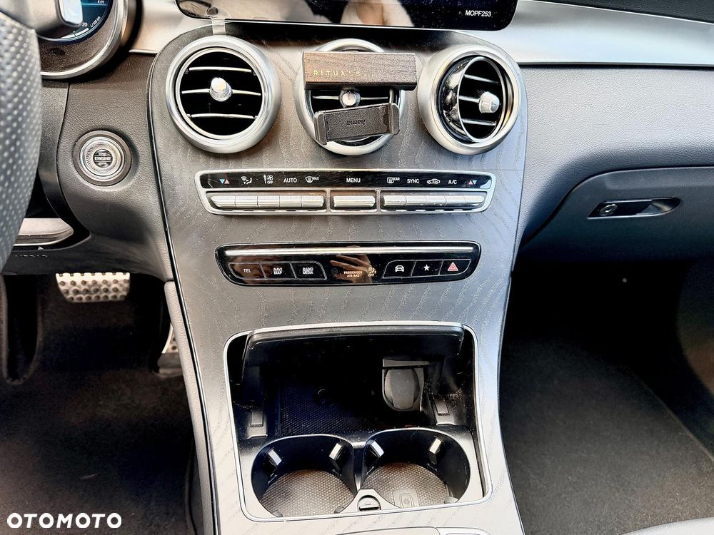Mercedes-Benz GLC 200 d 4-Matic - 9
