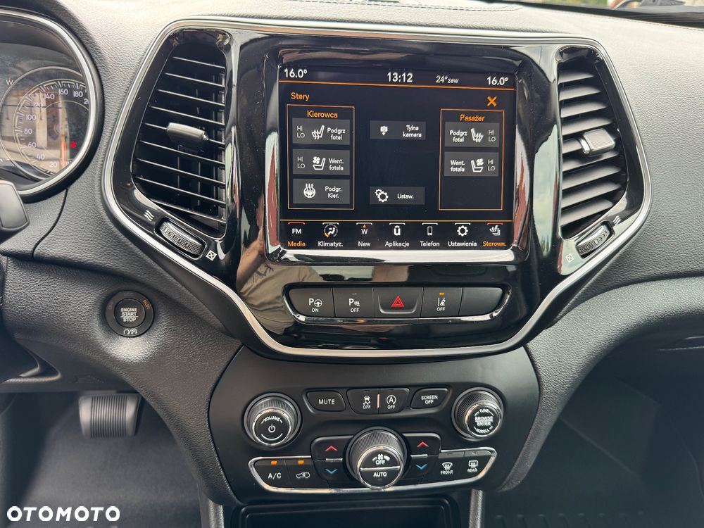 Jeep Cherokee 2.0 GME Active Drive I Limited - 24