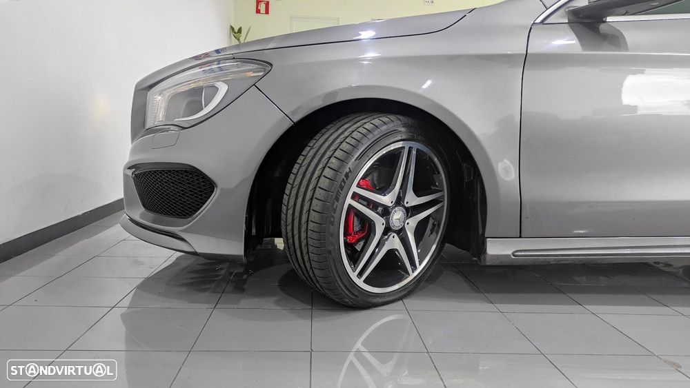Mercedes-Benz CLA 200 d Shooting Brake AMG Line Aut. - 10