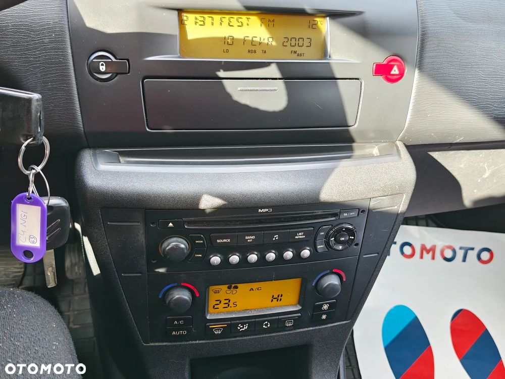 Citroën C4 1.6 16V Impress - 22