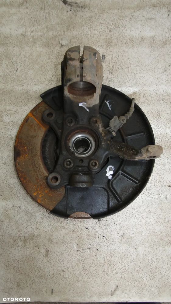 VW SCIROCCO PIASTA ZWROTNICA TARCZA PRAWA PRZÓD PRZEDNIA 2.0TSI 08-17r - 2