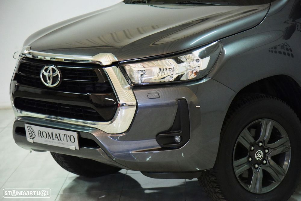 Toyota Hilux - 3