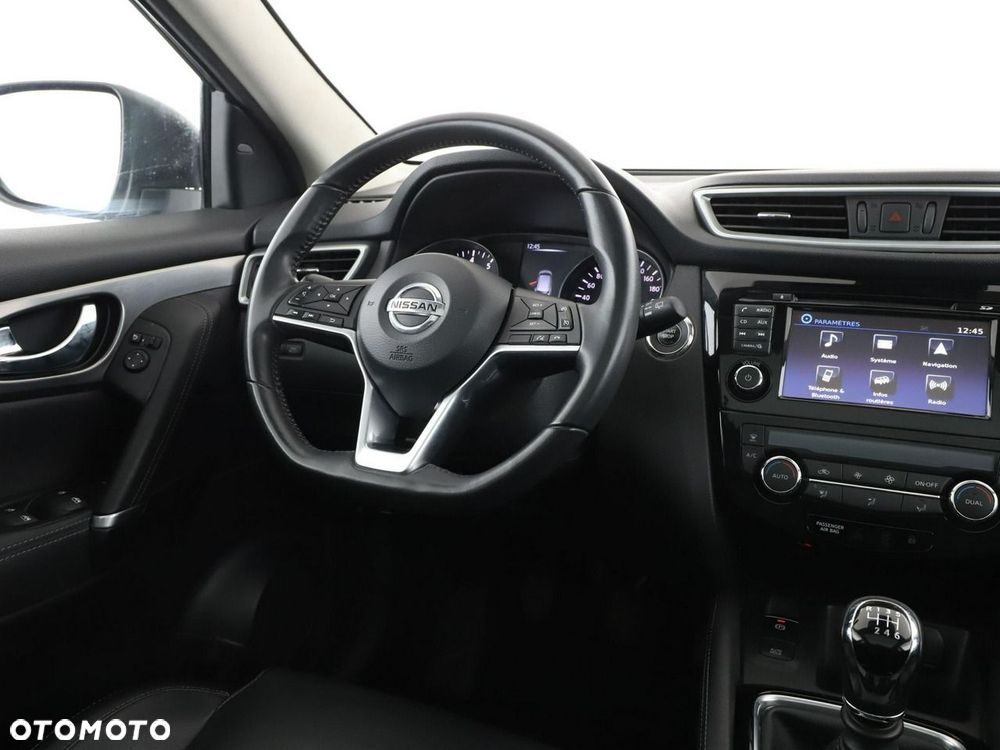 Nissan Qashqai 1.6 DIG-T Tekna - 17