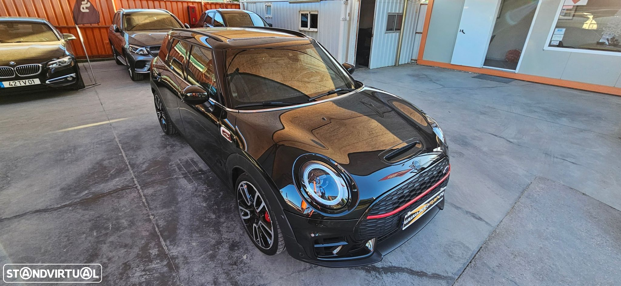 MINI Clubman John Cooper Works Premium P. JCW Plus Auto - 4