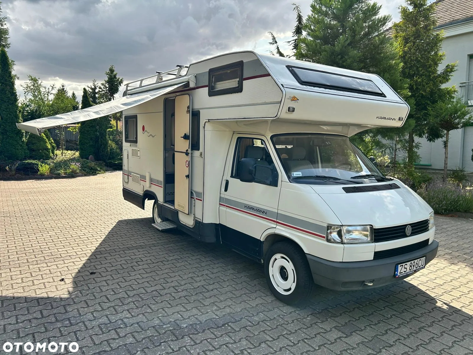 Volkswagen Transporter - 2