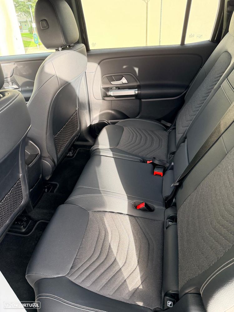 Mercedes-Benz EQB - 18