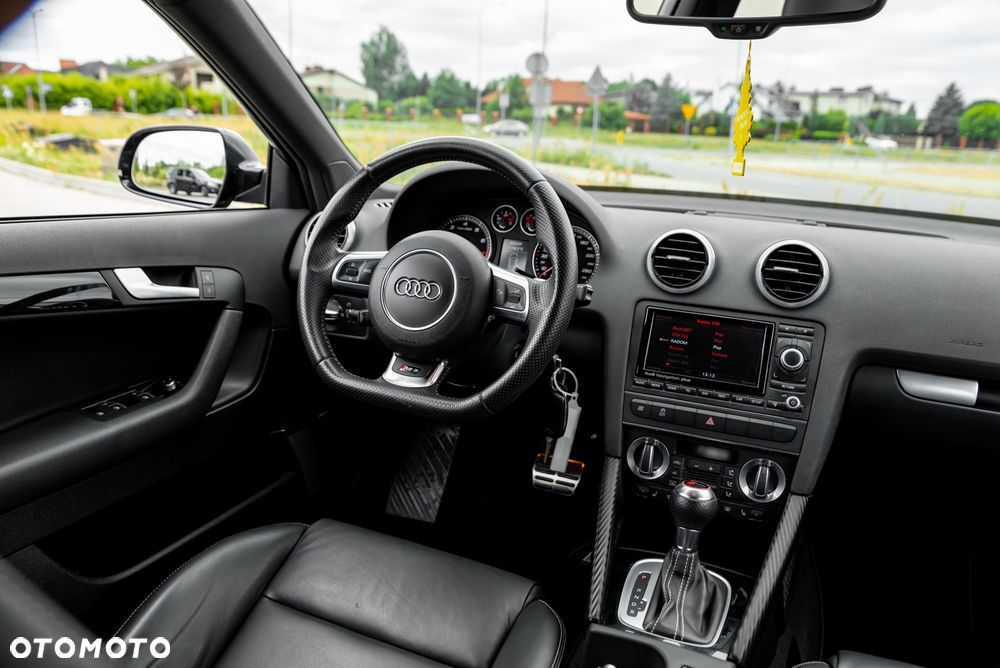 Audi RS3 Sportback - 24