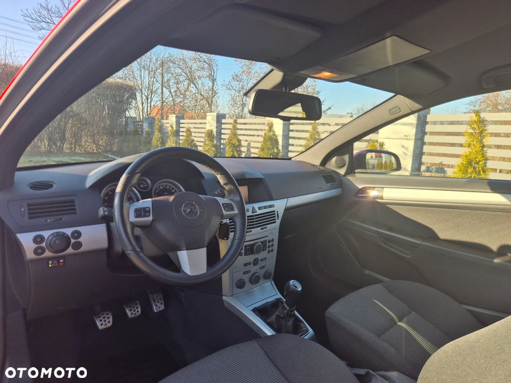 Opel Astra 1.8 Edition - 9