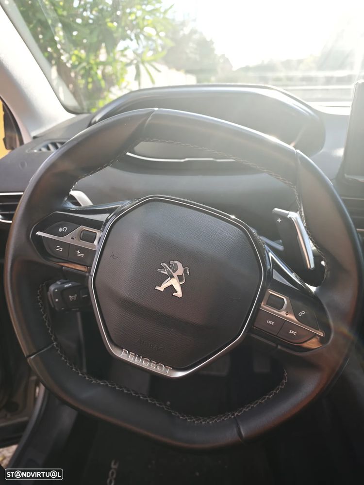 Peugeot 3008 - 8