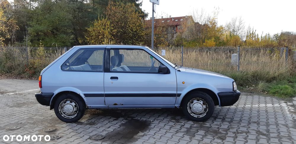 Nissan Micra 1.0 GL - 4