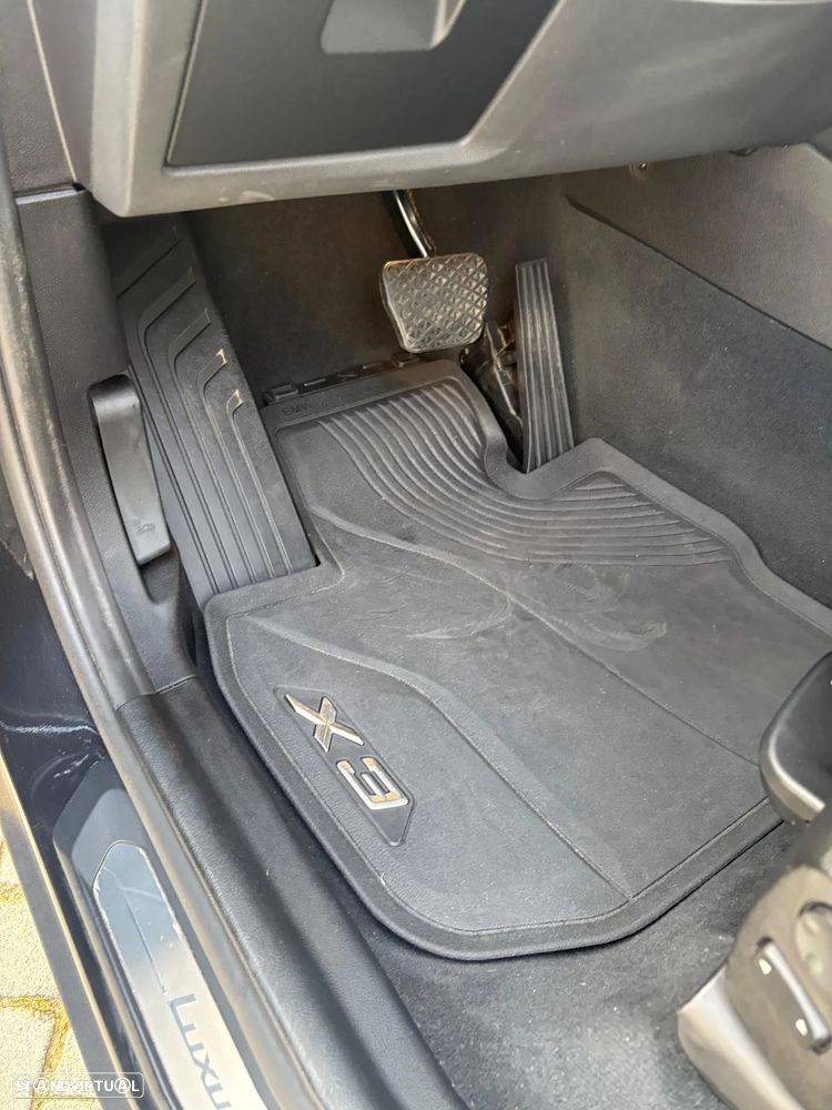 BMW X3 20 d xDrive Line Luxury - 15