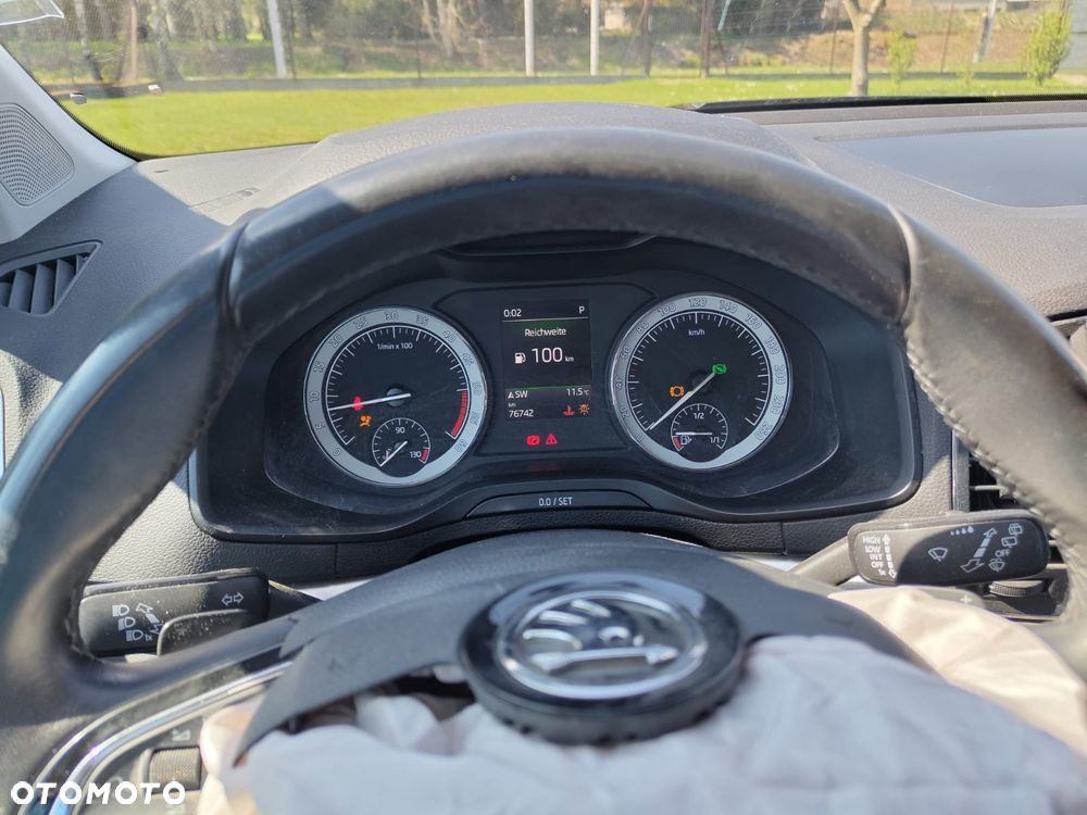 Skoda Karoq 2.0 TDI SCR 4x4 DSG Style - 28