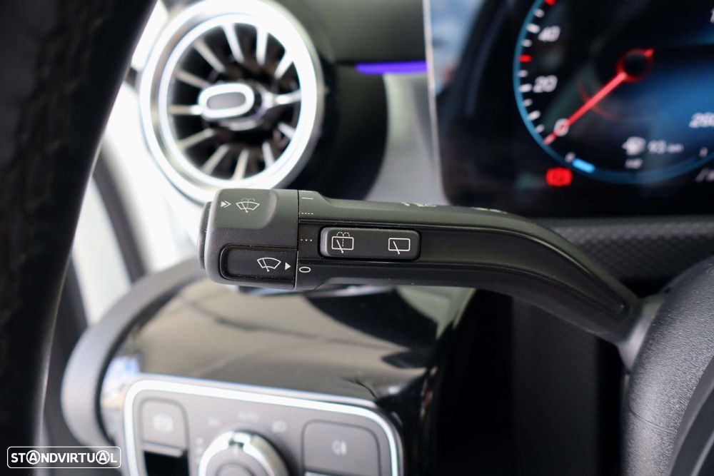 Mercedes-Benz A 180 d AMG Line Aut. - 23