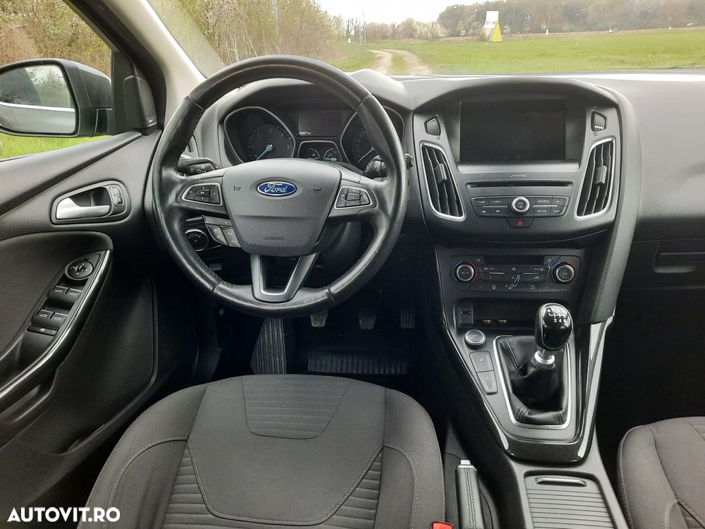 Ford Focus 2.0 TDCi Titanium - 12