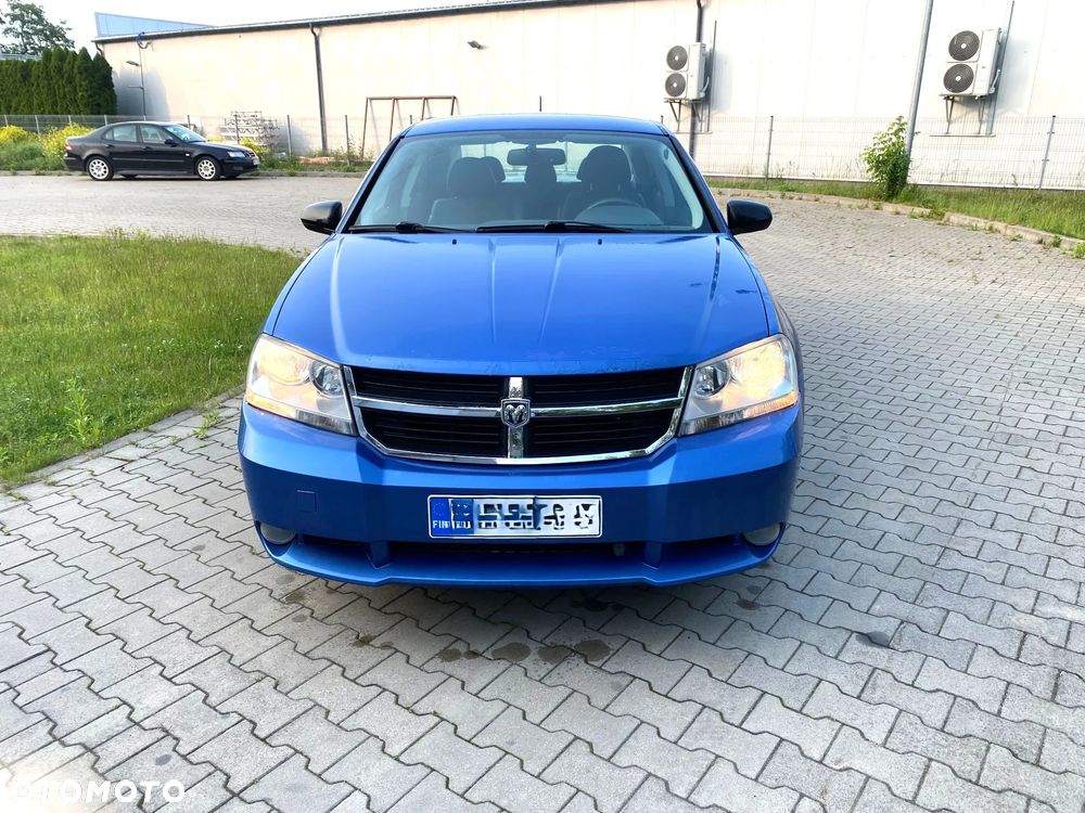 Dodge Avenger - 1