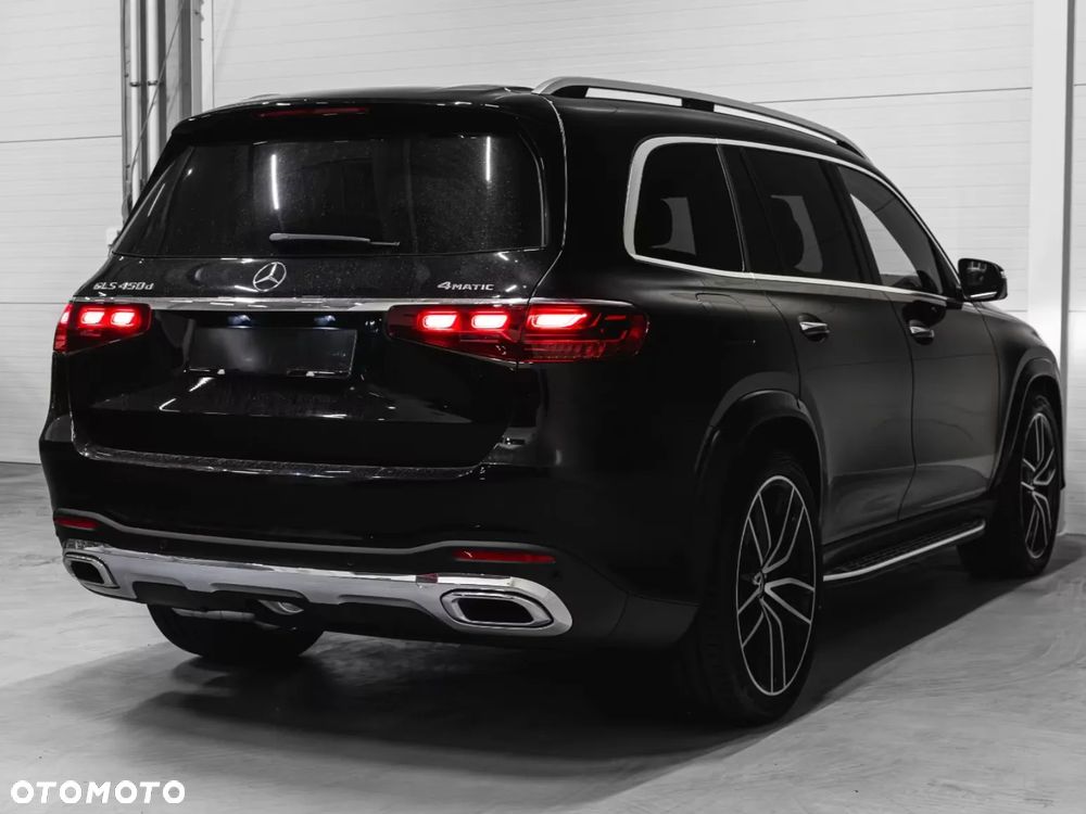 Mercedes-Benz GLS - 9