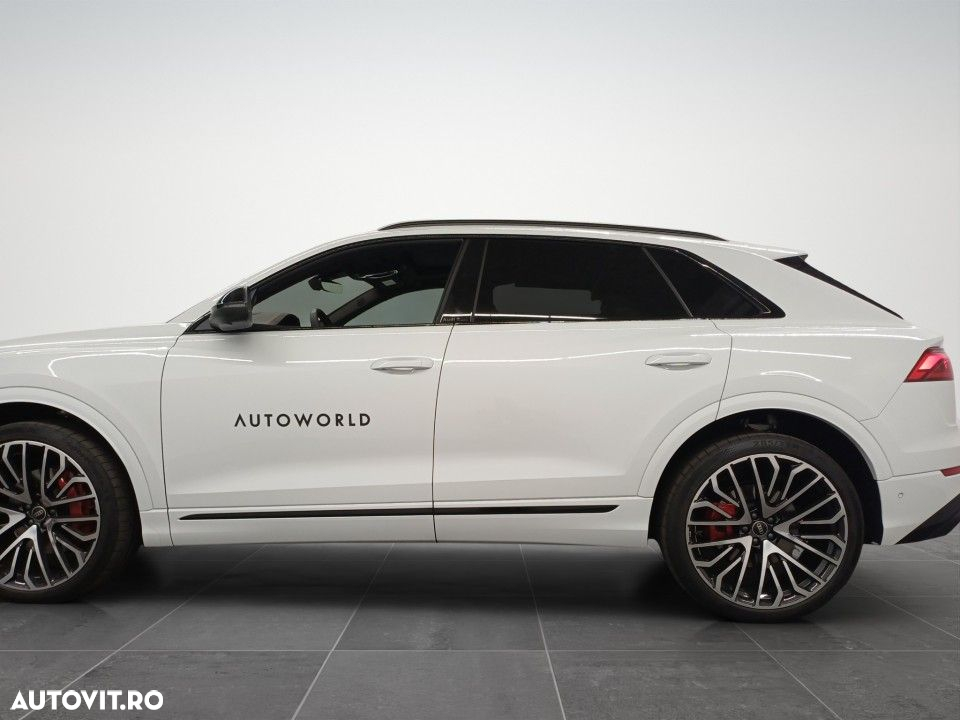 Audi Q8 - 2