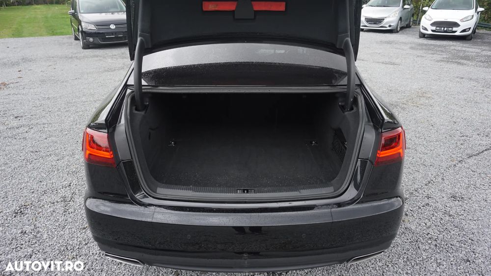 Audi A6 Avant 3.0 TDI quattro S tronic - 13