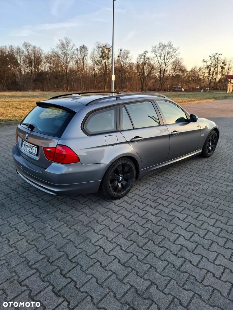 BMW Seria 3 318i Edition Lifestyle - 13