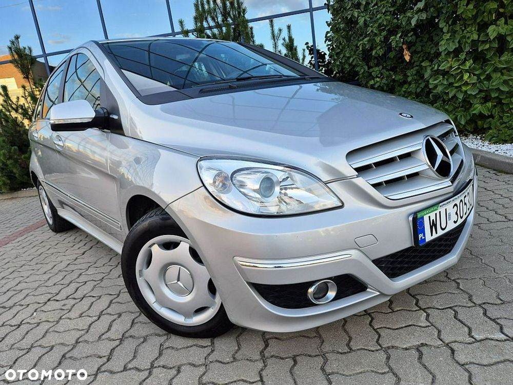 Mercedes-Benz Klasa B 160 BlueEff EU5 - 17