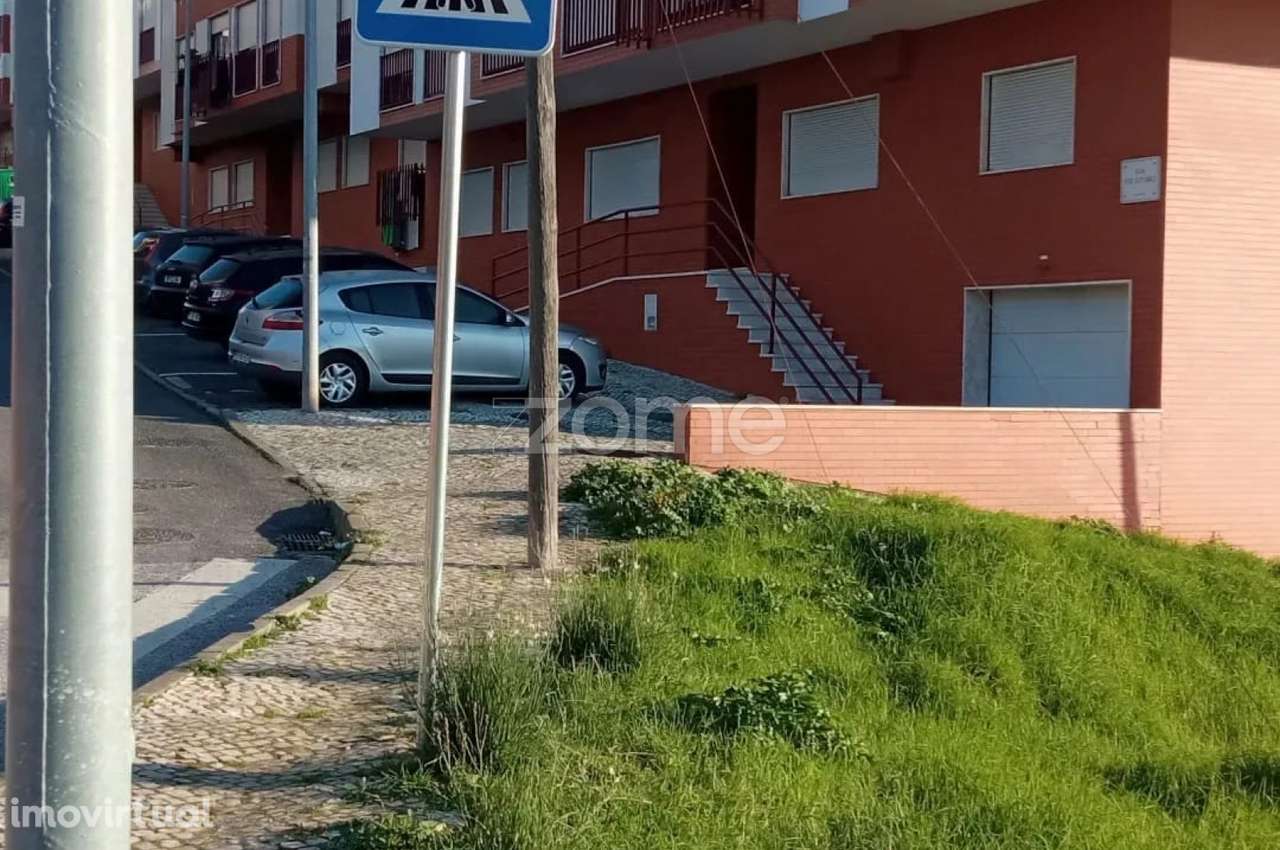 Terreno para construção Amadora - Grande imagem: 4/9