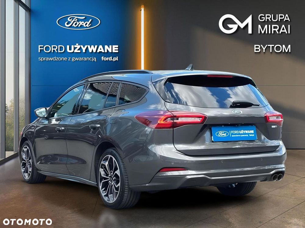 Ford Focus - 4