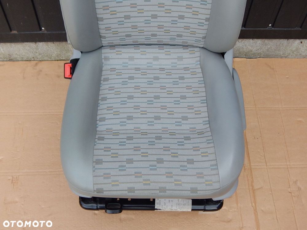 vw t5 fotel kierowcy lewy przód przedni podstawa palace - 5