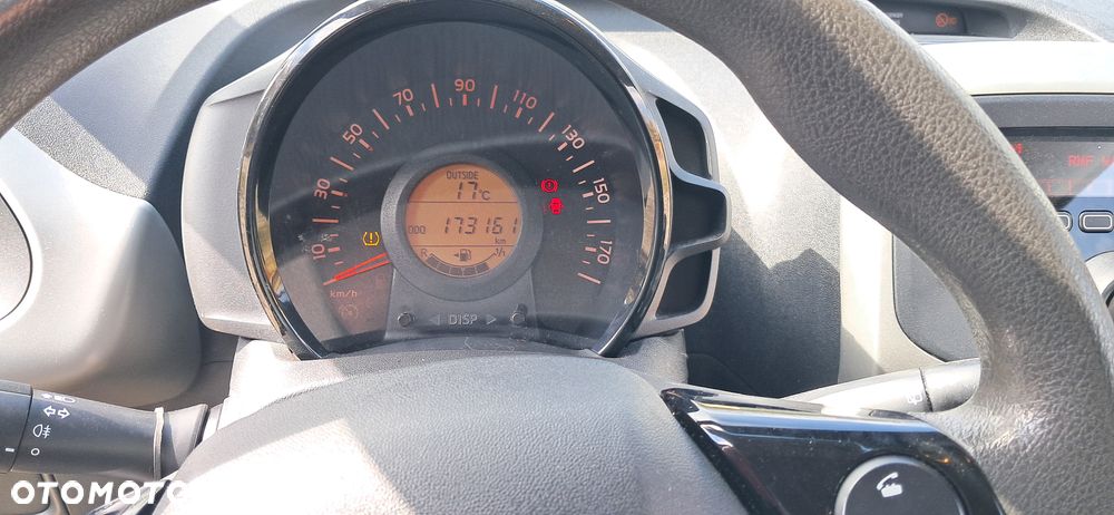 Peugeot 108 VTI 68 Top Active - 8