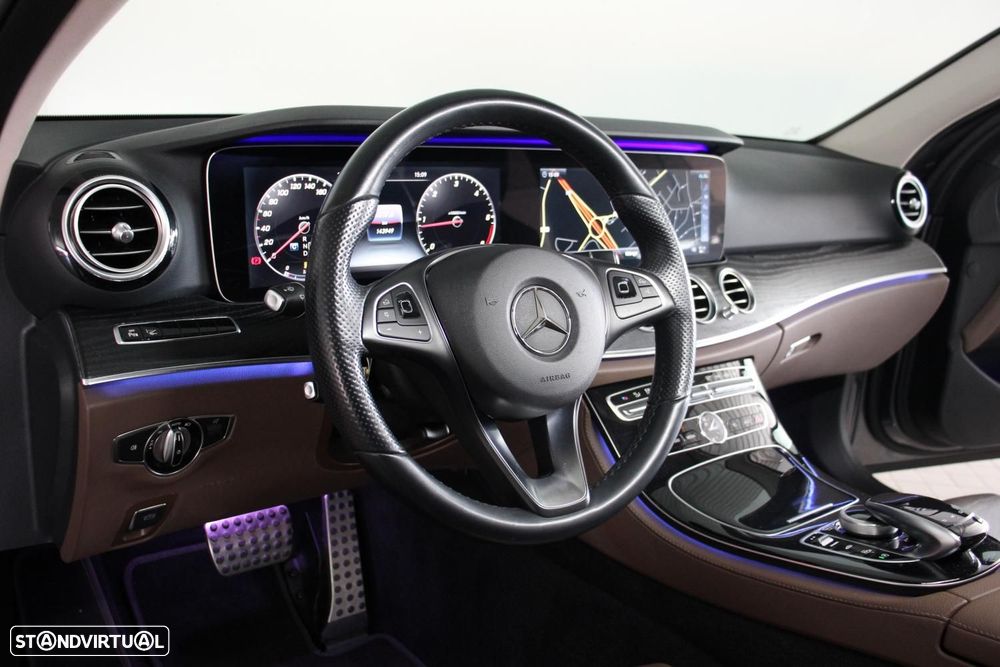 Mercedes-Benz E 220 d 4-Matic All Terrain Avantgarde - 8