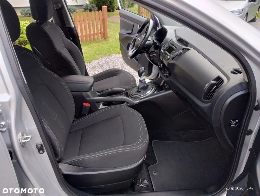 Kia Sportage 1.7 CRDI 2WD Attract - 33