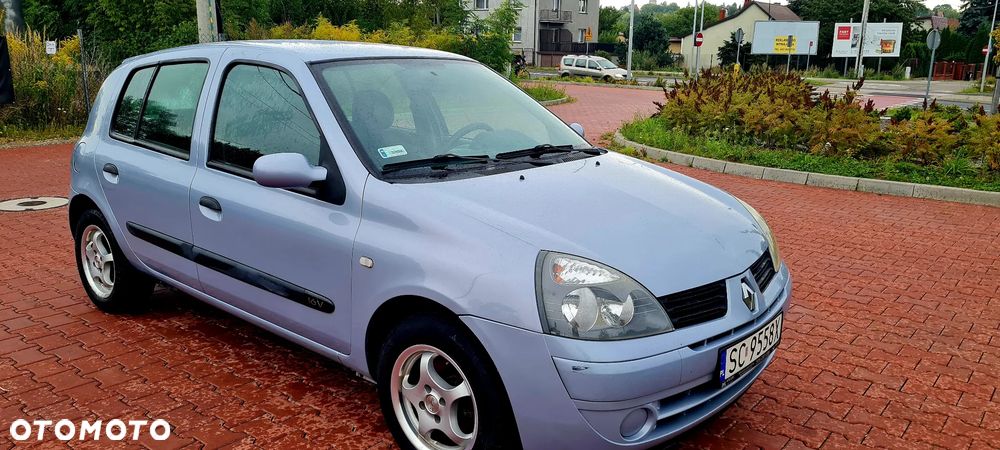 Renault Clio 1.2 16V Confort Dynamique - 4