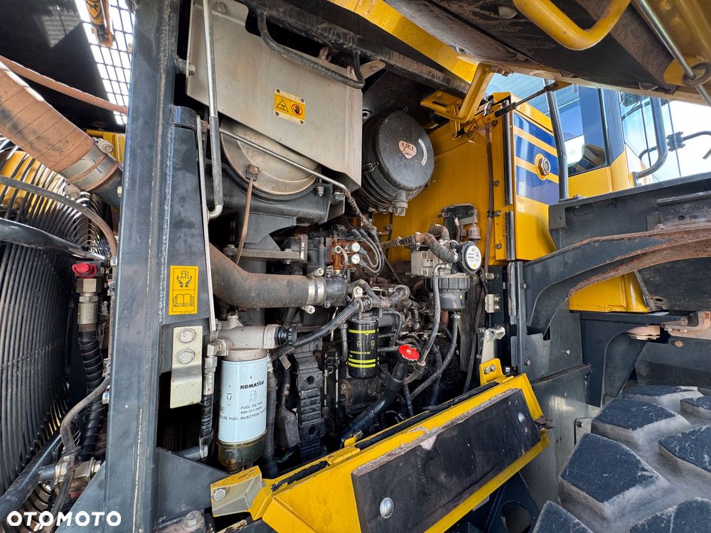 Komatsu WA380-7 - 7