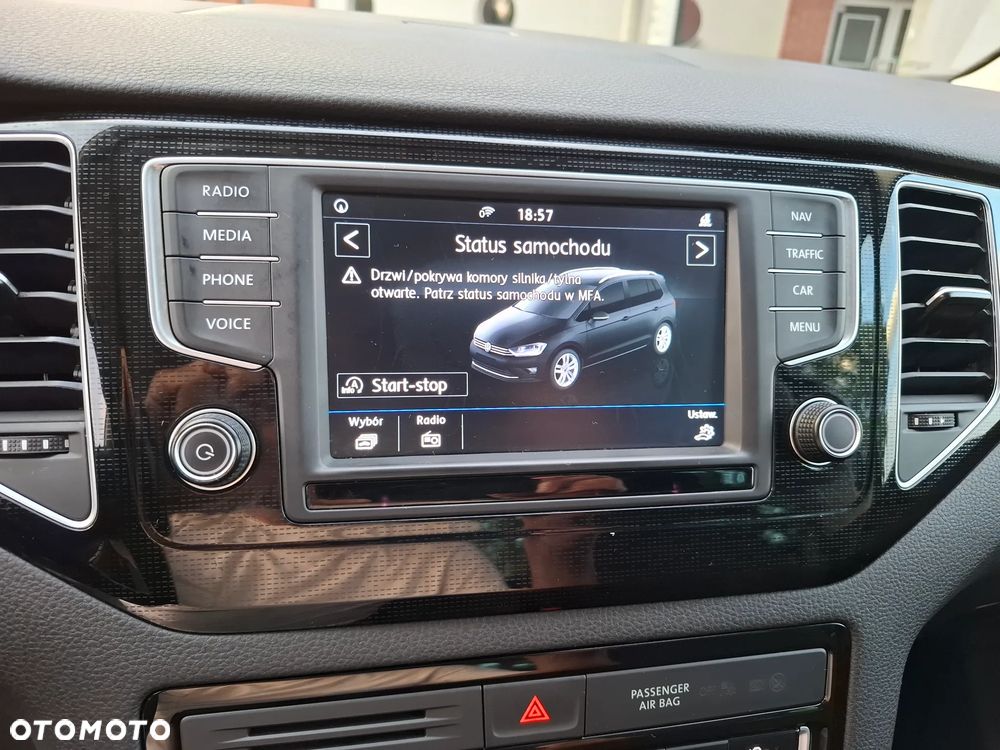 Volkswagen Golf Sportsvan SV 2.0 TDI BMT Highline - 33