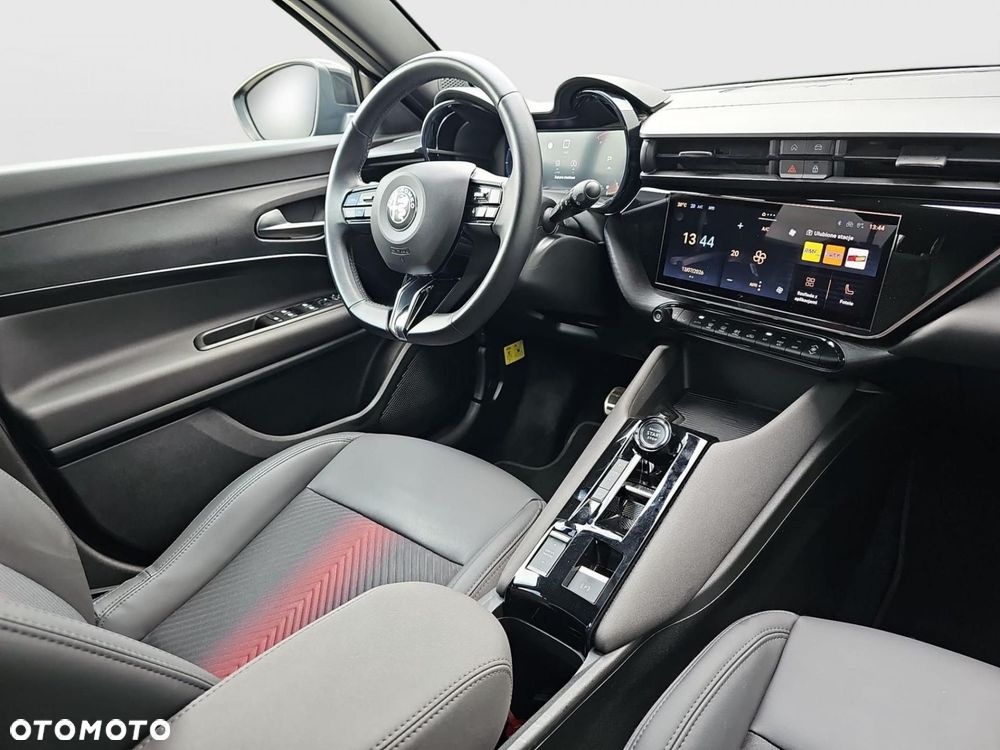 Alfa Romeo Junior 1.2 mHEV Ibrida Speciale eDCT - 16