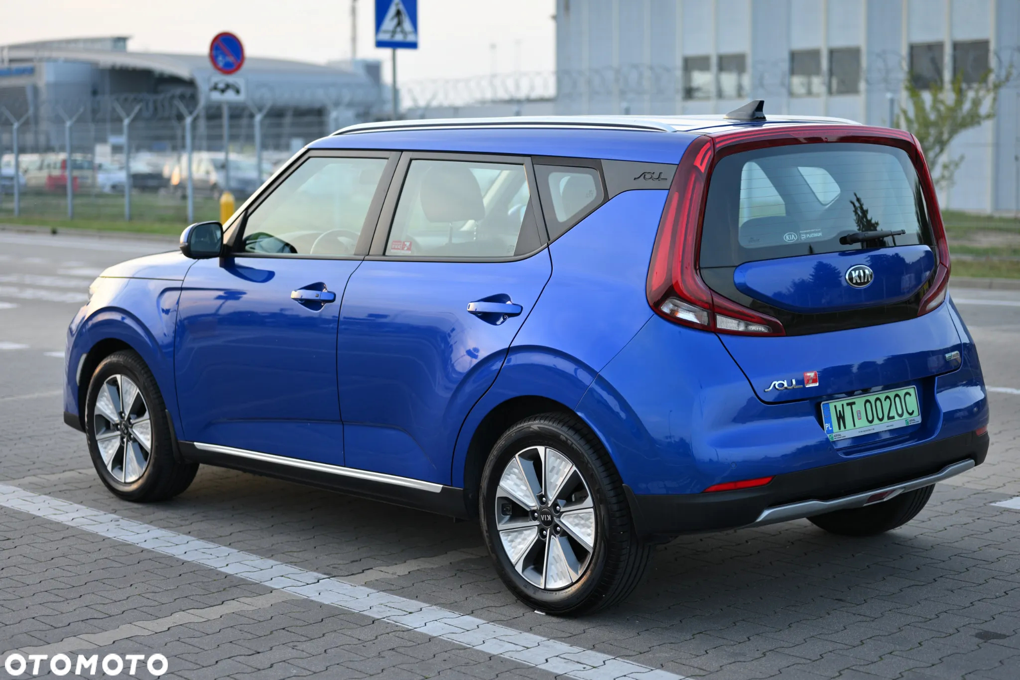 Kia Soul e-Soul 39kWh M - 2
