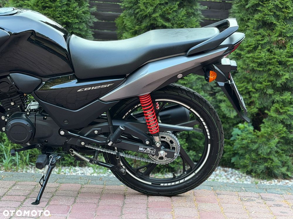 Honda CB - 19