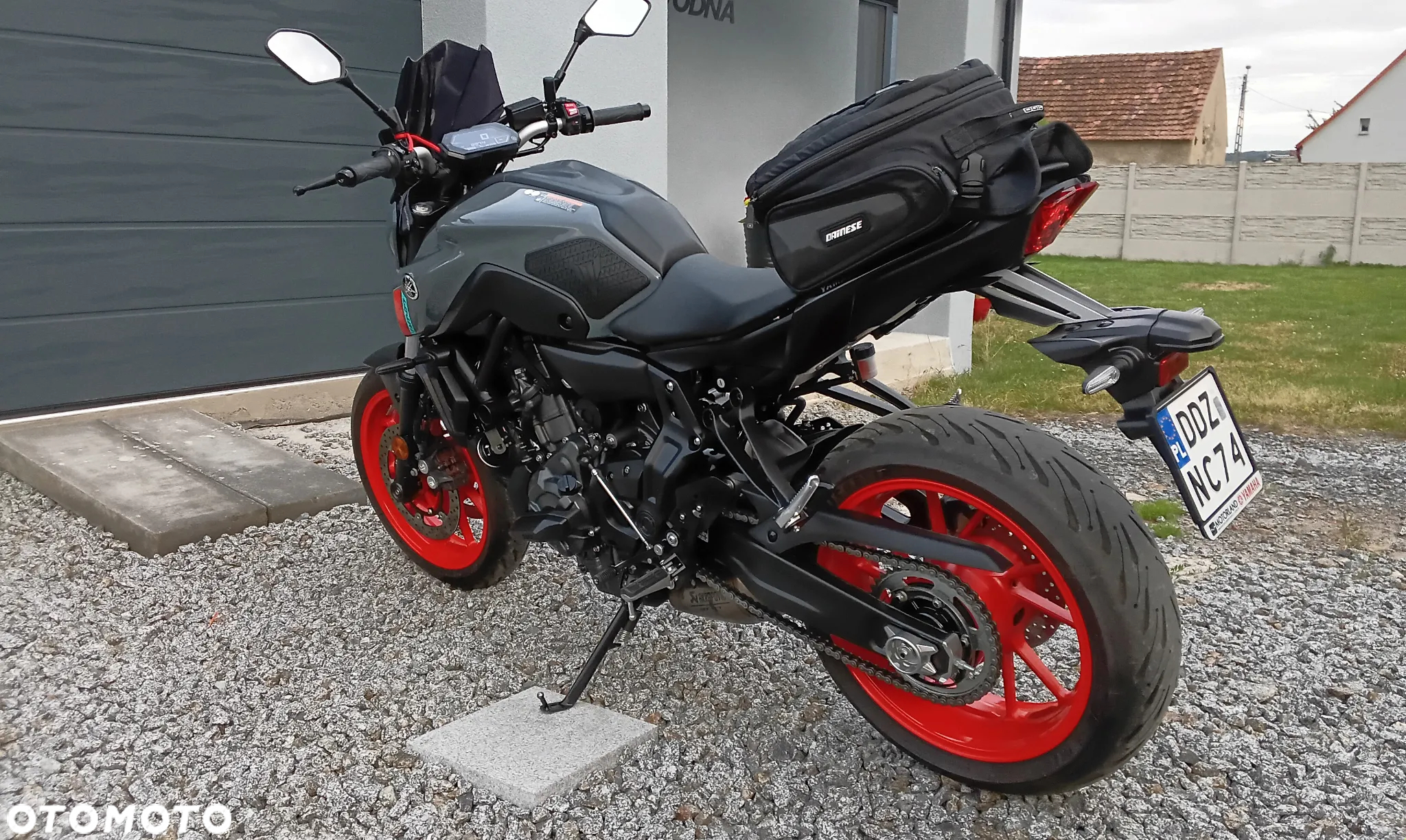 Yamaha MT - 6