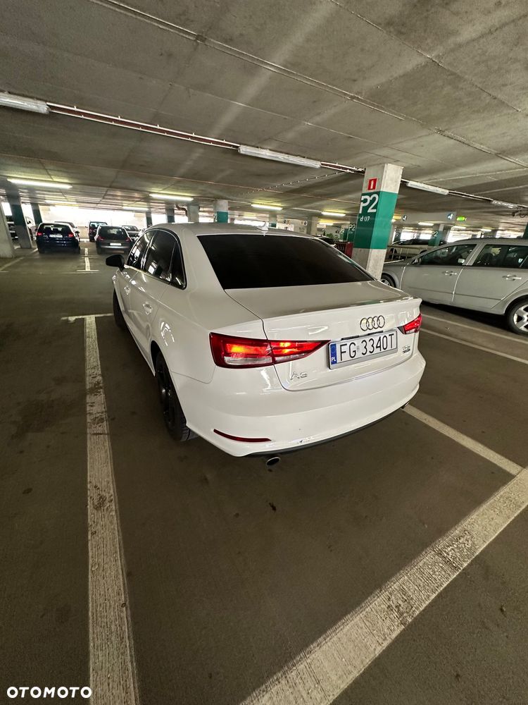 Audi A3 Limousine 2.0 TFSI quattro S tronic design - 8