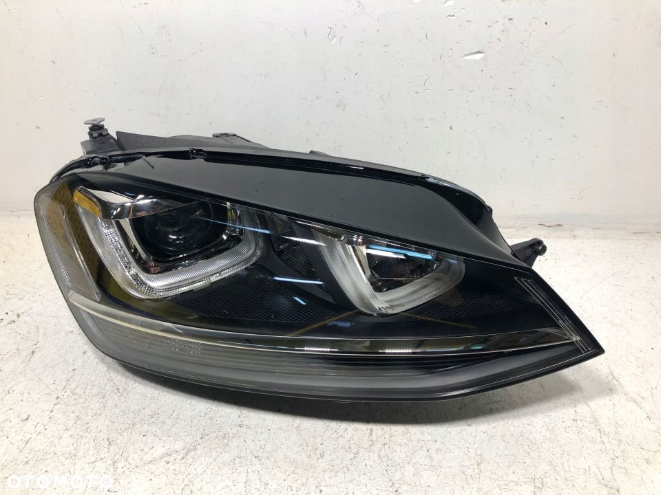 LAMPA PRZEDNIA PRAWA VW GOLF VII 2012-2016 - VALEO BI-XENON - 1