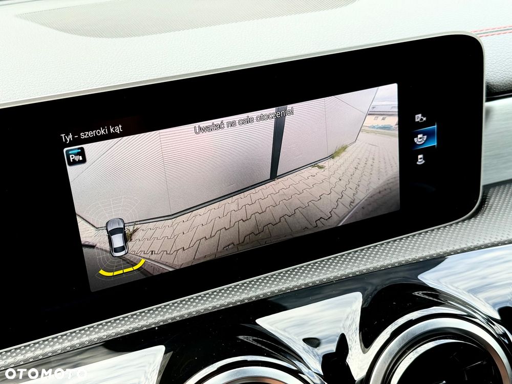 Mercedes-Benz CLA 180 d 7G-DCT AMG Line - 37