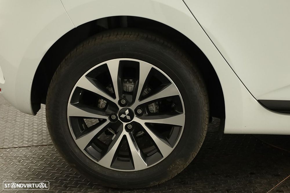 Mitsubishi Colt 1.0 MPI-T Invite - 5