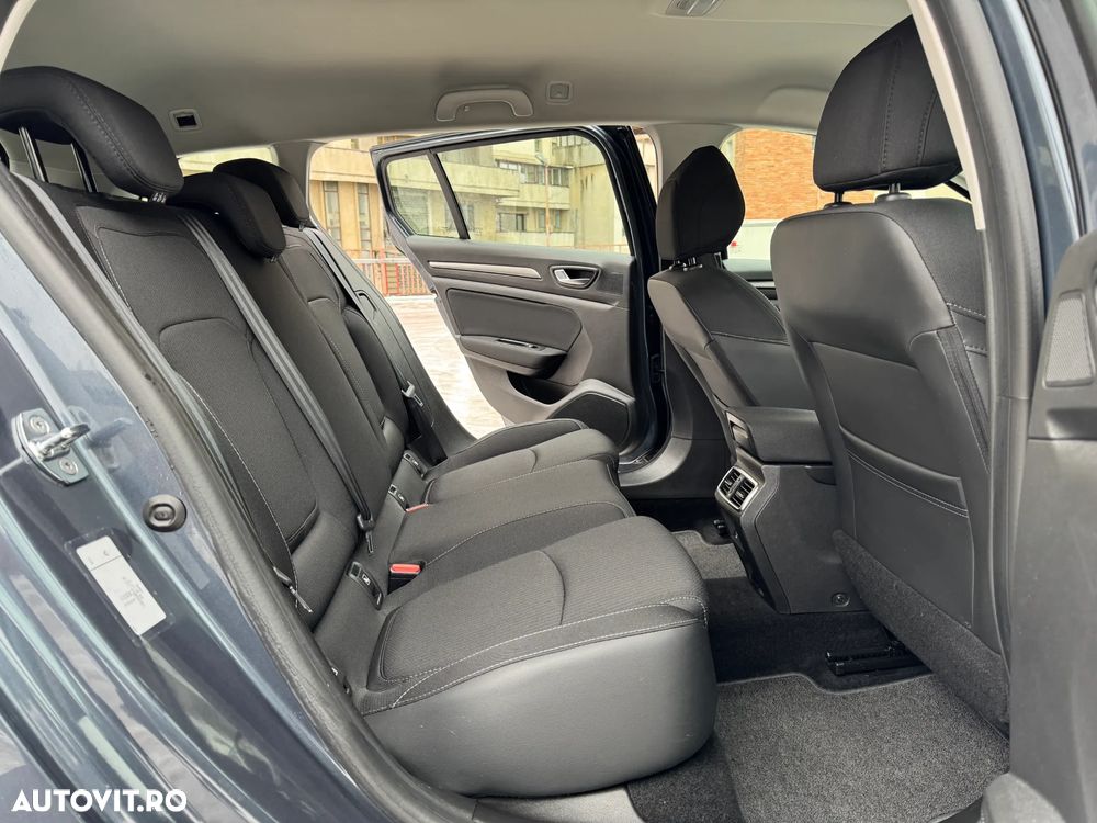 Renault Megane BLUE dCi 115 BUSINESS EDITION - 18