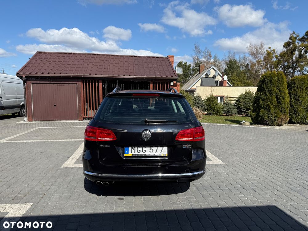 Volkswagen Passat 2.0 TDI DPF Sportline DSG - 5