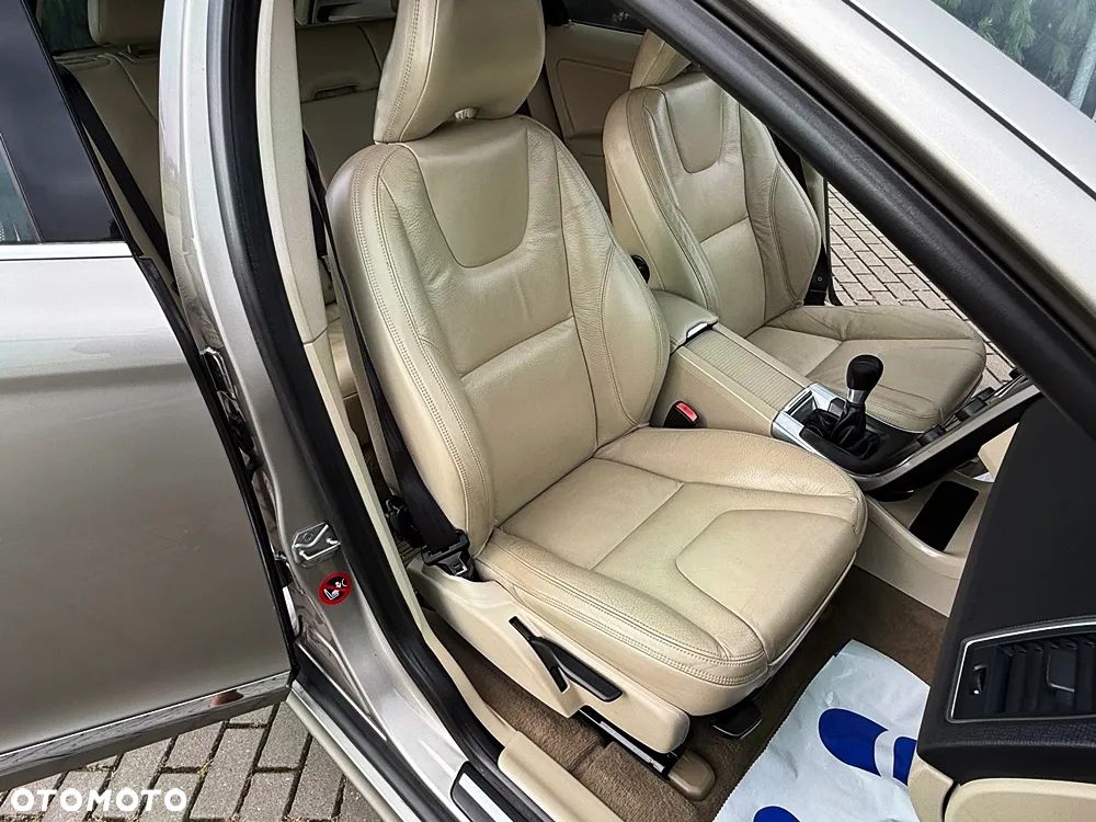 Volvo XC 60 D3 Summum - 27