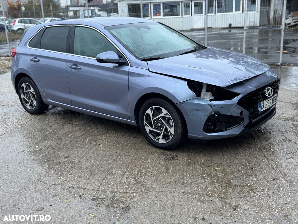 Hyundai i30 1.5 96CP M/T Highway - 6